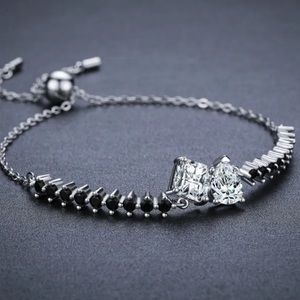 🌟 Sterling Silver Adjustable Bracelet